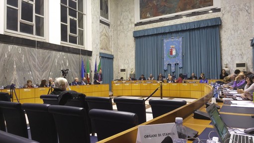 Imperia: il Consiglio Comunale approva l'ingresso in Rivieracqua. La pratica passa all'unanimità, ma con una pioggia di emendamenti Imperia: il Consiglio Comunale approva l'ingresso in Rivieracqua. La pratica passa all'unanimità, ma con una pioggia di emendamenti
