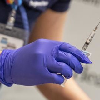 Nel fine settimana del 3 e 4 luglio Open Day Pfizer per i non vaccinati ed i non prenotati Nel fine settimana del 3 e 4 luglio Open Day Pfizer per i non vaccinati ed i non prenotati
