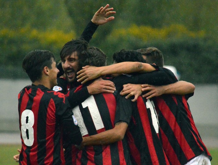 Calcio, Serie D: Argentina e Vado, domenica chiave per i rispettivi obiettivi