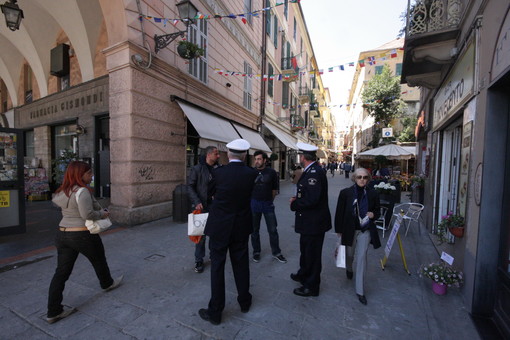 Sanremo: proseguono i controlli sul territorio, oggi dopo la protesta numerosi passaggi della Polizia Municipale in via Palazzo