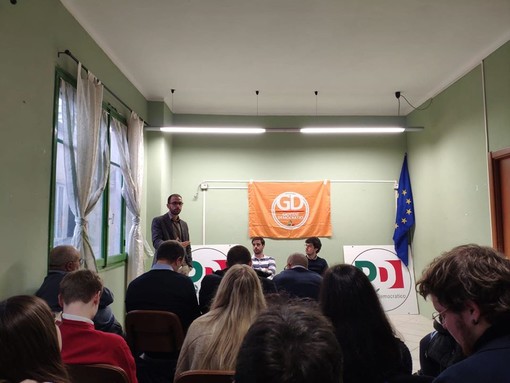 Imperia: discussione sul Ddl Zan, domani in piazza San Giovanni raccolta firme dei Giovanni Democratici Imperia: discussione sul Ddl Zan, domani in piazza San Giovanni raccolta firme dei Giovanni Democratici