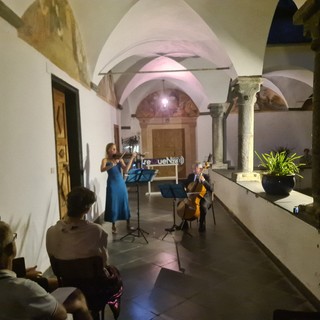 Il pubblico promuove 'Frequenze 20.0' con tanta affluenza e molti applausi (foto)ᐧ Il pubblico promuove 'Frequenze 20.0' con tanta affluenza e molti applausi (foto)ᐧ