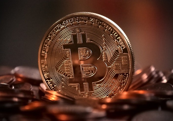 Come iniziare nel mondo della criptovaluta e Bitcoin Come iniziare nel mondo della criptovaluta e Bitcoin