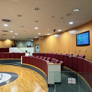 Regioni, l'opposizione presenta mozione di sfiducia a Toti e chiede nuove elezioni: "Unica strada possibile" Regioni, l'opposizione presenta mozione di sfiducia a Toti e chiede nuove elezioni: "Unica strada possibile"
