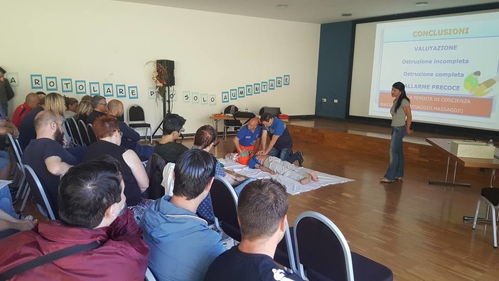 Vallecrosia: il 12 e 13 maggio prossimi alla Croce Azzurra un corso di formazione per nuovi addetti Vallecrosia: il 12 e 13 maggio prossimi alla Croce Azzurra un corso di formazione per nuovi addetti