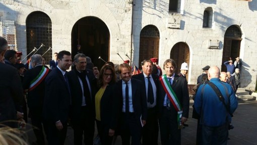 Grande soddisfazione per la partecipazione delle Città dell’Olio della Liguria alle Celebrazioni per San Francesco ad Assisi Grande soddisfazione per la partecipazione delle Città dell’Olio della Liguria alle Celebrazioni per San Francesco ad Assisi