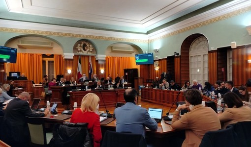 Palasalute di Sanremo, verso l’apertura: il Consiglio chiede un tavolo con l’Asl per sciogliere il nodo parcheggi