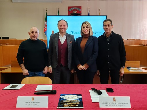 Ventimiglia, torna il Capodanno in piazza: sarà nel parcheggio dell'ex Gil (Foto e video) Ventimiglia, torna il Capodanno in piazza: sarà nel parcheggio dell'ex Gil (Foto e video)