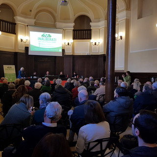 Imperia, nel convegno ‘Inalberati’ un messaggio dalla città: voglia di verde e partecipazione