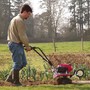 Coltivare un orto su un terreno difficile: come affrontare pendenze, spazi stretti e lavorazioni stagionali Coltivare un orto su un terreno difficile: come affrontare pendenze, spazi stretti e lavorazioni stagionali