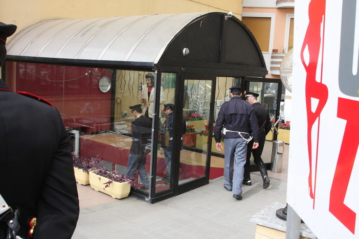 Sanremo: operazione congiunta di Polizia e Carabinieri, chiuso fino al 6 marzo il Night Club Zero Sanremo: operazione congiunta di Polizia e Carabinieri, chiuso fino al 6 marzo il Night Club Zero