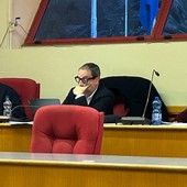 Taggia, scontro in Consiglio sulla “delega” alle risposte: Cascino attacca la giunta: "Non esiste", interviene la segretaria comunale