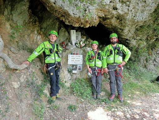 Ventimiglia, grande commozione per il ricordo di Leonardo, Tiberio e Michele: i 3 ragazzi morti sul monte Grammondo