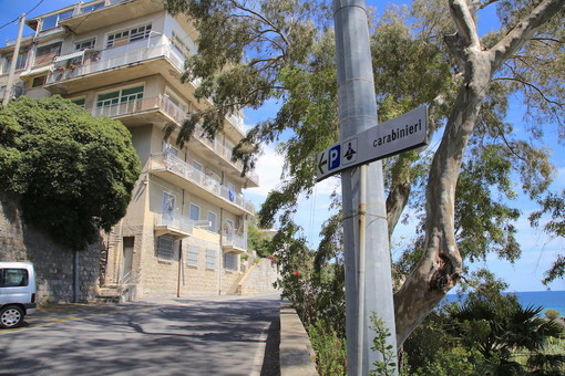 Cambio al comando dei Carabinieri di Ospedaletti: arriva il Maresciallo Jorik Moccia Cambio al comando dei Carabinieri di Ospedaletti: arriva il Maresciallo Jorik Moccia