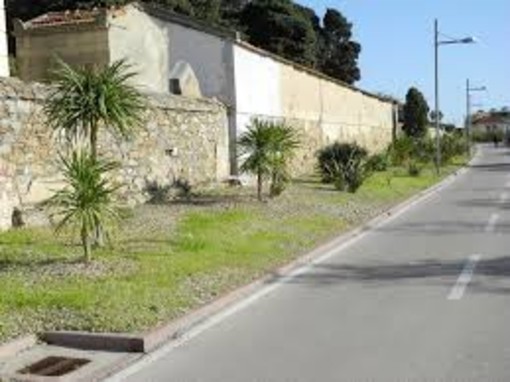 Santo Stefano al Mare: 2200 residenti e un cimitero già full a pochi anni dall'ampliamento. In preparazione il nuovo lotto