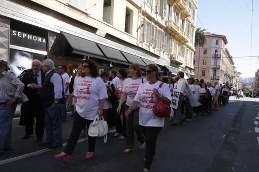 La Senatrice bordigotta Donatella Albano "Dopo la proroga di ieri il Tribunale di Sanremo può essere salvato!" La Senatrice bordigotta Donatella Albano "Dopo la proroga di ieri il Tribunale di Sanremo può essere salvato!"