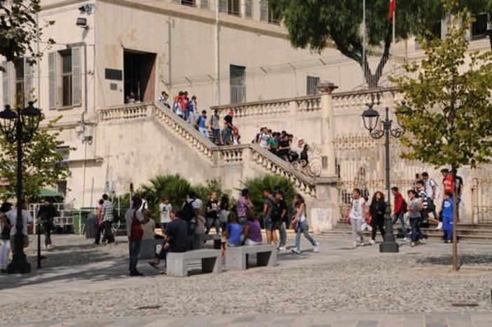 Sanremo: il 16 dicembre "orientati bene...approda all'IIS Cristoforo Colombo" in occasione dell'Open Day Sanremo: il 16 dicembre "orientati bene...approda all'IIS Cristoforo Colombo" in occasione dell'Open Day