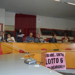 Taggia: il Consiglio comunale ritira la concessione del territorio per il 'Lotto 6', ma non per il biodigestore di Colli, accese contestazioni in aula Taggia: il Consiglio comunale ritira la concessione del territorio per il 'Lotto 6', ma non per il biodigestore di Colli, accese contestazioni in aula