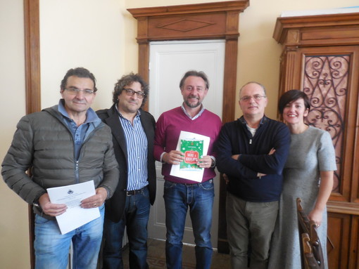Bordighera: presentato questa mattina il ricco calendario delle manifestazioni invernali e natalizie Bordighera: presentato questa mattina il ricco calendario delle manifestazioni invernali e natalizie