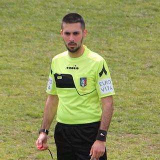 Calcio: anche gli arbitri liguri domani avranno il lutto al braccio per la scomparsa di Loris Azzaro