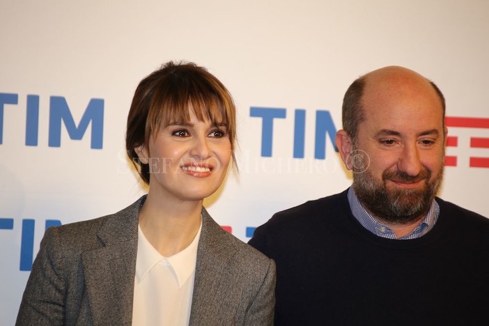 #Festival2017: 'Mamma o papà?', al Roof Cortellesi e Albanese presentano il loro film di prossima uscita (FOTO e VIDEO) #Festival2017: 'Mamma o papà?', al Roof Cortellesi e Albanese presentano il loro film di prossima uscita (FOTO e VIDEO)