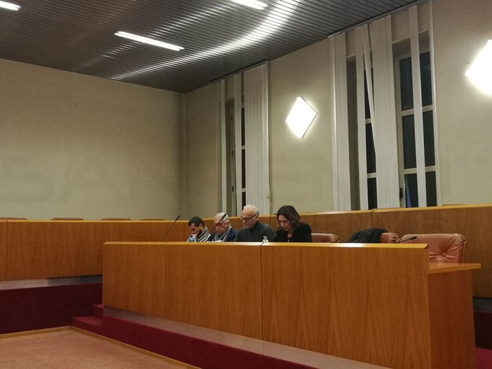 Ventimiglia: martedì prossimo Consiglio comunale, previsto l'allargamento del parcheggio della Polizia di Frontiera Ventimiglia: martedì prossimo Consiglio comunale, previsto l'allargamento del parcheggio della Polizia di Frontiera
