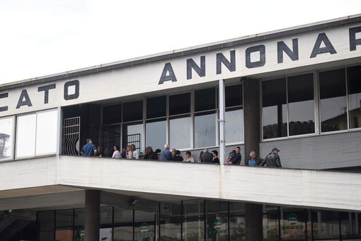Sanremo: code all'ufficio anagrafe per ritirare la tessera elettorale (foto)