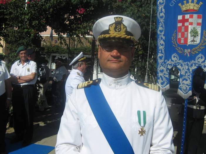 IL capitano di fregata Enrico Macrì