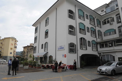 Vertenza alla Clinica Sant'Anna di Imperia, l'Asl 1 Imperiese sospende i ricoveri Vertenza alla Clinica Sant'Anna di Imperia, l'Asl 1 Imperiese sospende i ricoveri