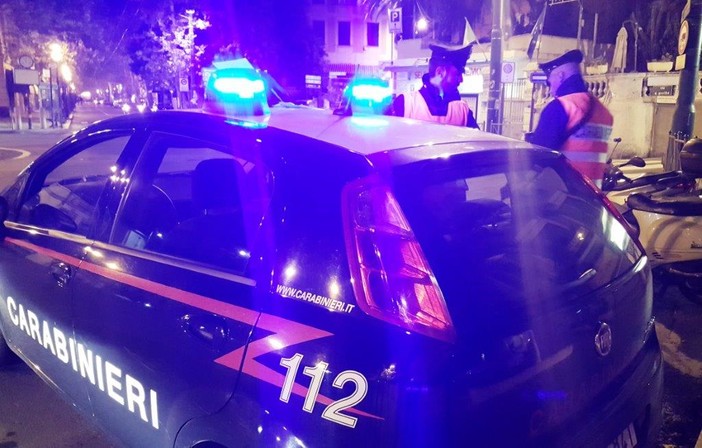 Diano Marina: è un 22enne albanese il ferito nella lite di ieri sera culminata con una coltellata all'addome