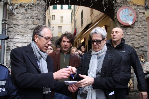 Claudio Baglioni con il Sindaco Alberto Biancheri nella 'Pigna'