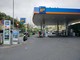Sanremo, carburanti sempre più cari: distributori presi d’assalto, prezzi oltre i 2 euro al litro (Foto)