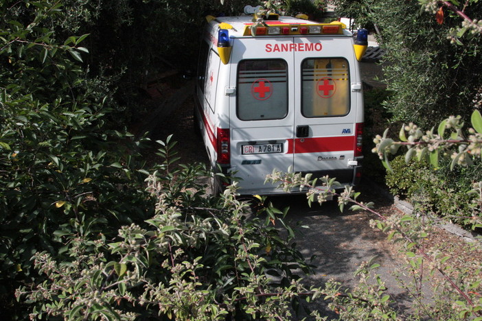 Sanremo: anziano cade in una serra, mobilitazione di soccorsi in via D'Annunzio Sanremo: anziano cade in una serra, mobilitazione di soccorsi in via D'Annunzio