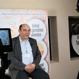 La Cucina con i fiori: il podcast di Claudio Porchia La Cucina con i fiori: il podcast di Claudio Porchia