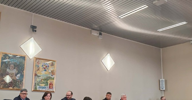 Ventimiglia, Forza Italia dopo le dimissioni di Calimera: "Verifica della maggioranza e manager per l'Igiene urbana" Ventimiglia, Forza Italia dopo le dimissioni di Calimera: "Verifica della maggioranza e manager per l'Igiene urbana"