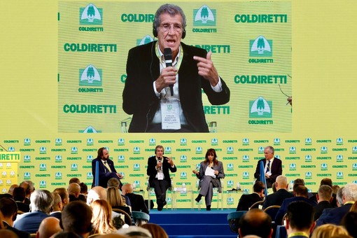 Cibo ultraprocessato, Coldiretti Liguria chiede di difendere il cibo vero per tutelare salute, agricoltura e territorio Cibo ultraprocessato, Coldiretti Liguria chiede di difendere il cibo vero per tutelare salute, agricoltura e territorio