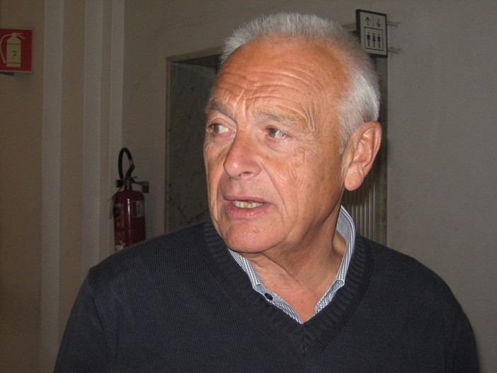 Nelle foto Carlo Conti amministratore delegato della Porto Spa