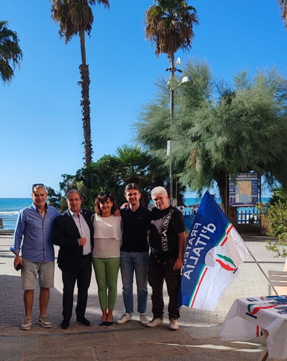 A San Lorenzo al mare il circolo territoriale di Fratelli d’Italia dà il via alla campagna elettorale per le Regionali A San Lorenzo al mare il circolo territoriale di Fratelli d’Italia dà il via alla campagna elettorale per le Regionali