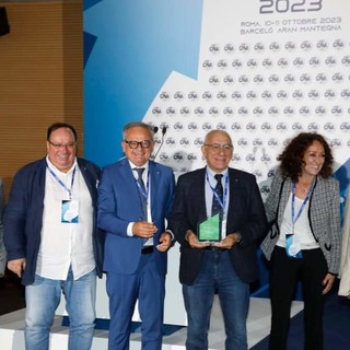 CNA Imperia premiata a Roma nella Sede Nazionale: importante riconoscimento nell’ambito del progetto ‘CNA Davanti a Tutti’ CNA Imperia premiata a Roma nella Sede Nazionale: importante riconoscimento nell’ambito del progetto ‘CNA Davanti a Tutti’