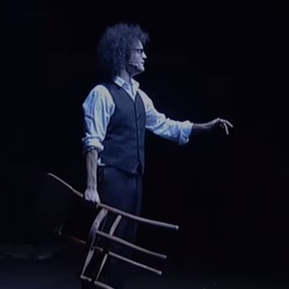 Ventimiglia: ancora un successo per la rassegna teatrale, sala gremita per lo spettacolo di Cristicchi Ventimiglia: ancora un successo per la rassegna teatrale, sala gremita per lo spettacolo di Cristicchi
