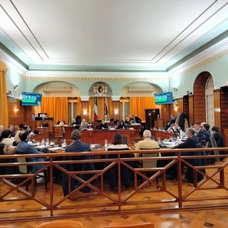 Dup e bilancio in Consiglio comunale, le parole dell'opposizione: “Sanremo ha risorse, ma serve una svolta nella programmazione”