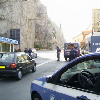 A Sanremo a scuola di sicurezza sul web, con Polizia di Stato e Google A Sanremo a scuola di sicurezza sul web, con Polizia di Stato e Google