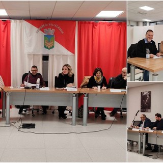 Consiglio comunale, Vallecrosia approva le tariffe 2025 della Tari (Foto)