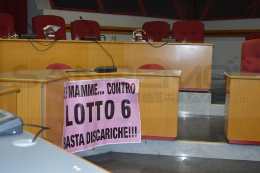 Taggia: dopo il Consiglio comunale di ieri il 'grazie' all'assise dalle 'Mamme contro il Lotto 6' Taggia: dopo il Consiglio comunale di ieri il 'grazie' all'assise dalle 'Mamme contro il Lotto 6'