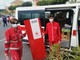 I volontari della Croce Rossa impegnati tra Sanremo e Arma di Taggia per il &quot;carrello sospeso&quot; che aiuterà a Pasqua centinaia di persone (foto)