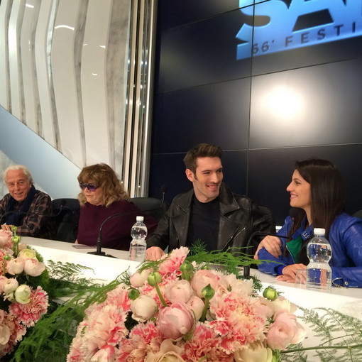 #Sanremo2016: Giovanni Caccamo e Deborah Iurato, amici veri "Una bellissima unione di due voci" #Sanremo2016: Giovanni Caccamo e Deborah Iurato, amici veri "Una bellissima unione di due voci"