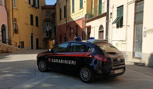 Truffe agli anziani nell'Imperiese, i carabinieri lanciano l'allarme Truffe agli anziani nell'Imperiese, i carabinieri lanciano l'allarme