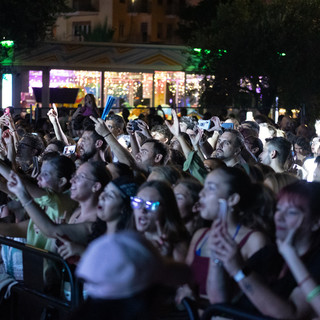 Sanremo sempre più città della musica: dalle stelle del jazz ai concerti per i più giovani, ogni sera è un palco aperto
