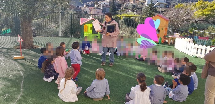 I bambini della scuola dell'I.C. 2 di Ventimiglia impegnati in una caccia al tesoro per diventare 'custodi delle regole' I bambini della scuola dell'I.C. 2 di Ventimiglia impegnati in una caccia al tesoro per diventare 'custodi delle regole'