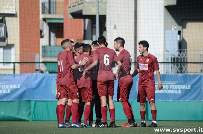 Calcio, Promozione. La Veloce sparisce nel recupero, il Serra Riccò passa 5-1